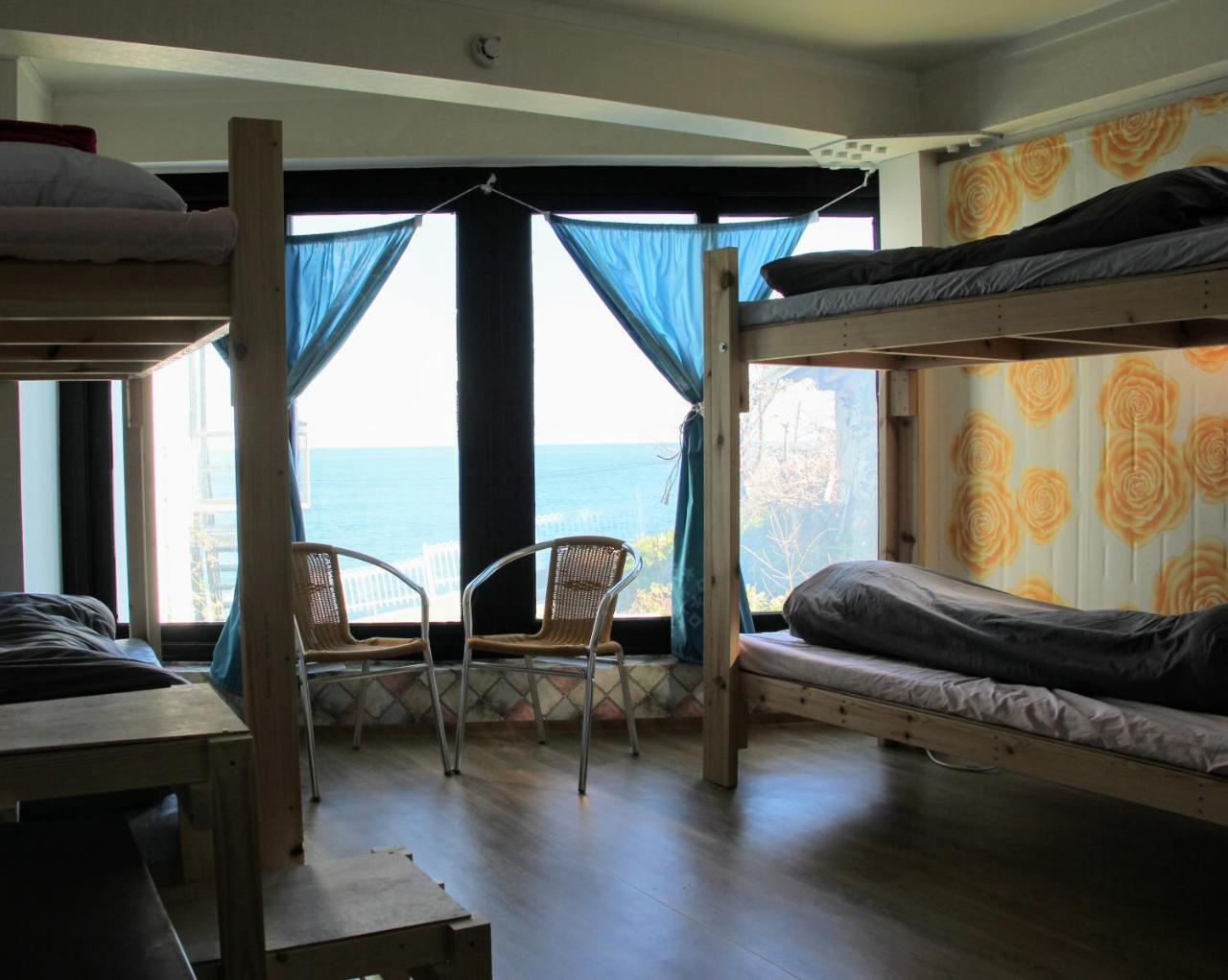 Redo Backpacker'S Hostel Gangneung Bagian luar foto